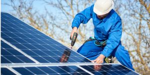 Installation Maintenance Panneaux Solaires Photovoltaïques à Pompignac